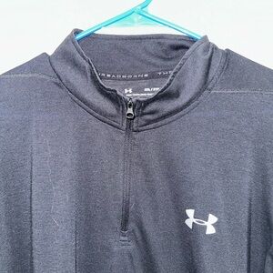 Lightly worn 2XL Under Armour Quarter Zip